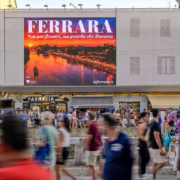 FERRARA SBARCA A MILANO CON UNA CAMPAGNA RIVOLTA ALLA GEN Z TRA SOCIAL, TREND E NUOVI LINGUAGGI