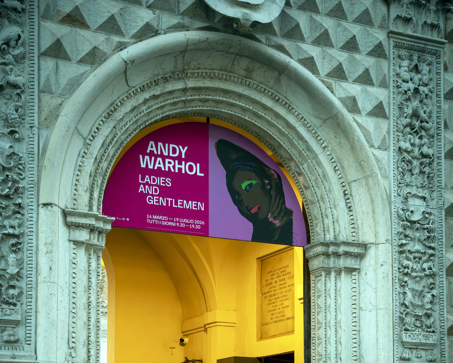 CULTURA. VENERDÌ 17 LUGLIO LA MOSTRA DI ANDY WARHOL AL PALAZZO DEI DIAMANTI SARÀ VISITABILE FINO ALLE 23.30