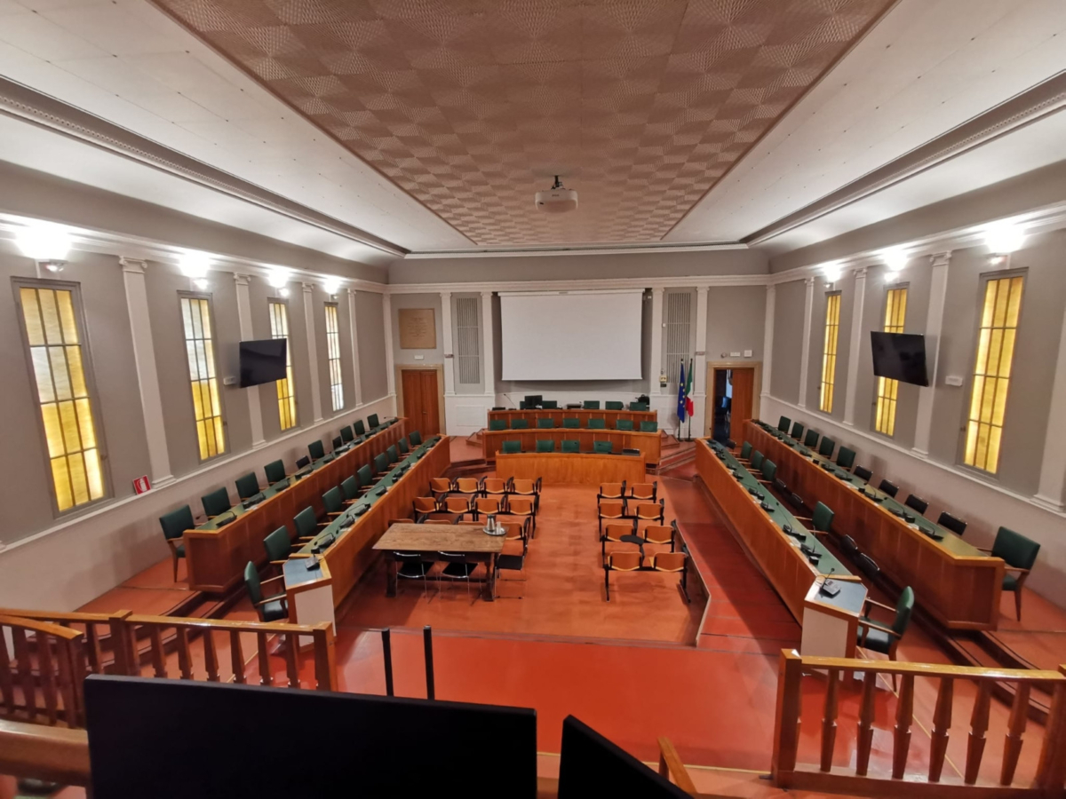 VERTENZA COPERION: IL CONSIGLIO COMUNALE VOTA ALL’UNANIMITÀ A SOSTEGNO DEI LAVORATORI