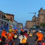 VESPA RADUNO NAZIONALE: OLTRE 200 VESPISTI ALLA SCOPERTA DI FERRARA E CENTO