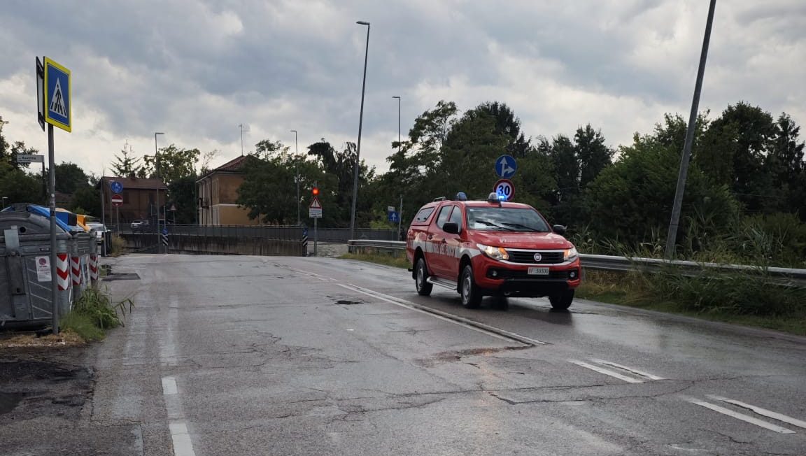FERRARA. DIRAMATA ALLERTA GIALLA PER TEMPORALI FERRARA. DIRAMATA ALLERTA GIALLA PER TEMPORALI