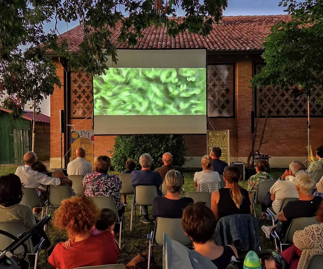 CINEMA IN ERBA: IL 3 SETTEMBRE L’ULTIMO APPUNTAMENTO DEDICATO ALLA MUSICA CINEMA IN ERBA: IL 3 SETTEMBRE L’ULTIMO APPUNTAMENTO DEDICATO ALLA MUSICA