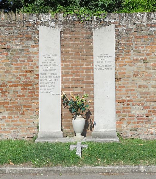 ALLA CERTOSA LA CERIMONIA IN RICORDO DEI NOVE PATRIOTI FERRARESI CADUTI NEL 1944
