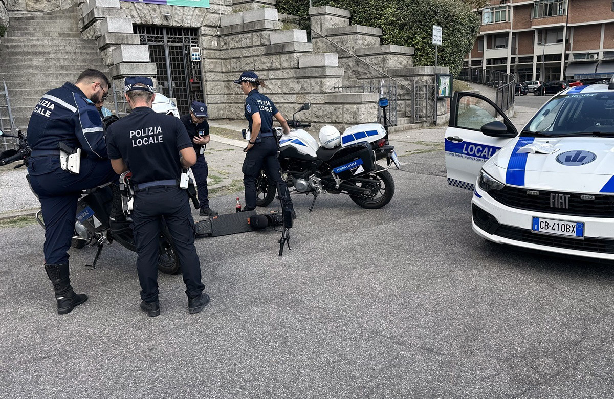 SICUREZZA. CONTINUA IL MONITORAGGIO DEL QUARTIERE GIARDINO: NUMEROSI I CONTROLLI DELLA POLIZIA MUNICIPALE SICUREZZA. CONTINUA IL MONITORAGGIO DEL QUARTIERE GIARDINO: NUMEROSI I CONTROLLI DELLA POLIZIA MUNICIPALE
